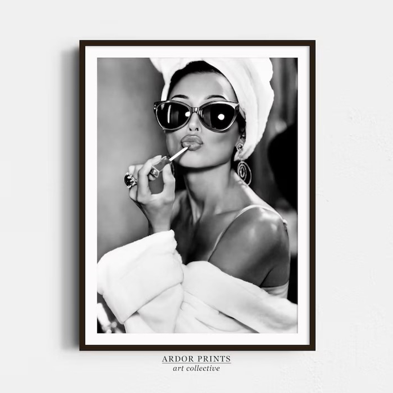 Vintage Fashion Prints For Wall - Audrey Hepburn Lipstick Canvas Art Wall