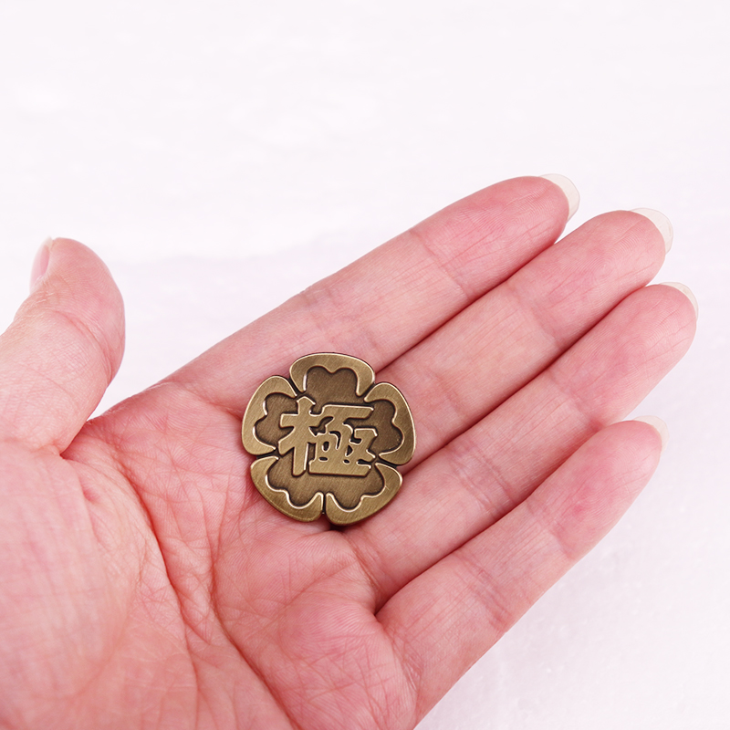 Kyokuto Kai Enamel Pin Japan T - Vintage Fashion Tokyo avaliação e preço