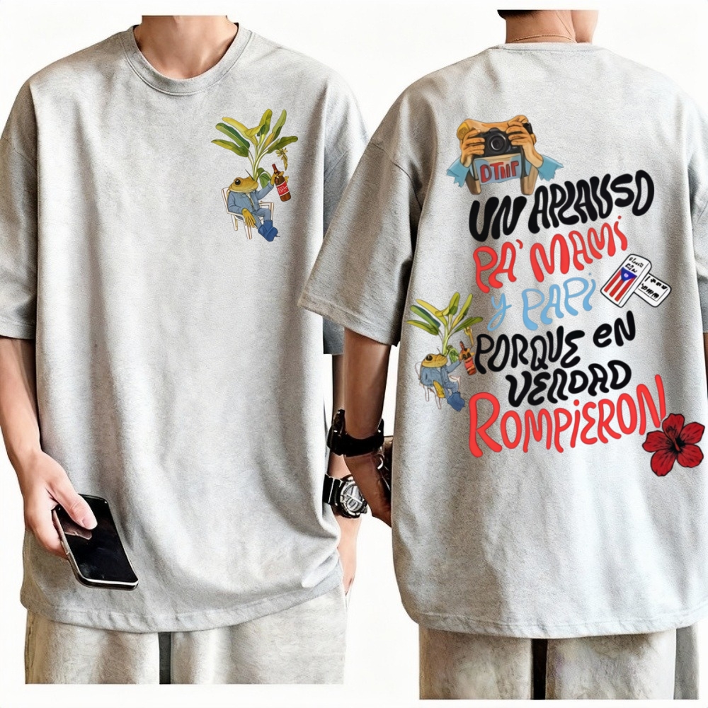 Bad Bunny World Tour T-Shirt M - Vintage Fashion Toys avaliação e preço