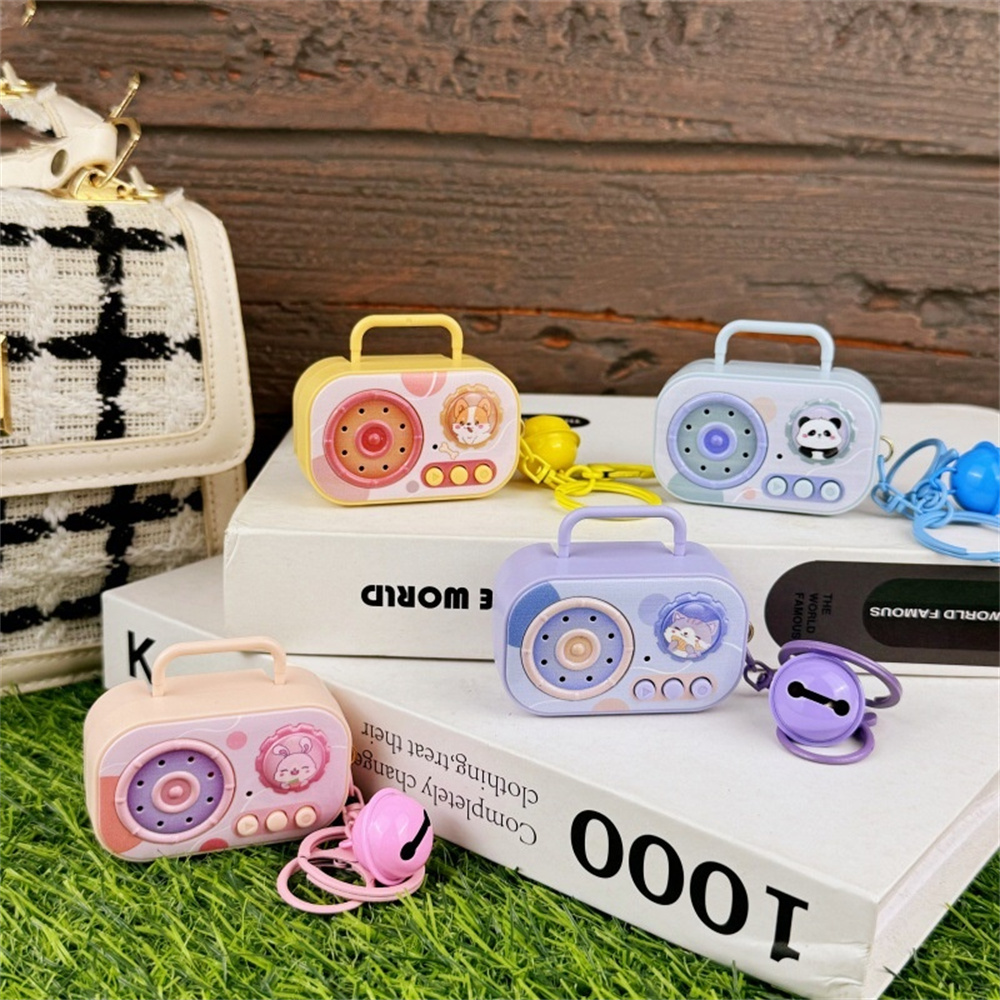 Mini Vintage Recorder Keychain - Vintage Fashion Toys avaliação e preço