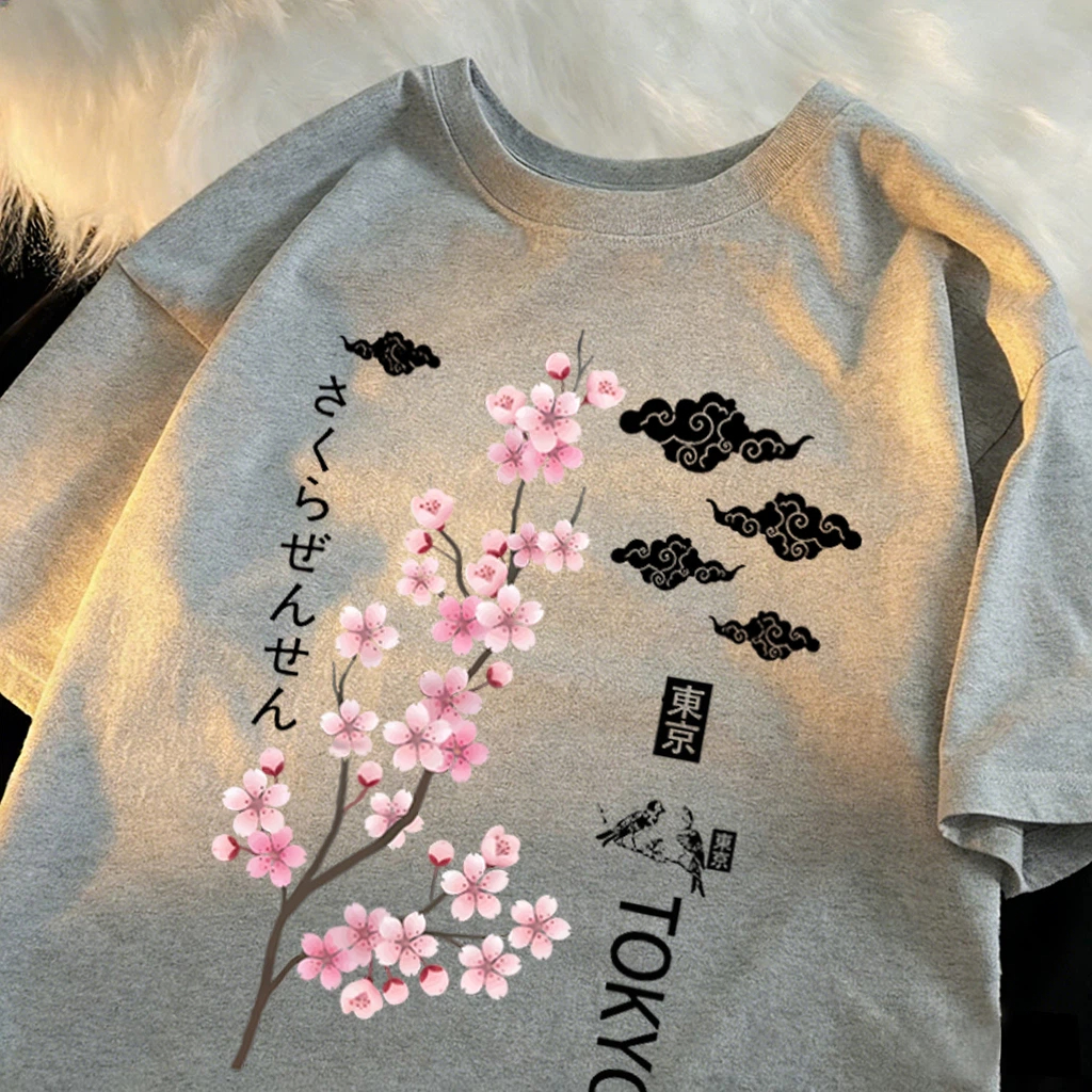 Tokyo Print T-Shirt for Women  - Vintage Fashion Tokyo avaliação e preço
